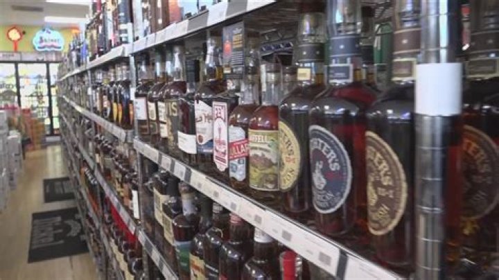 Are liquor stores lucrative?