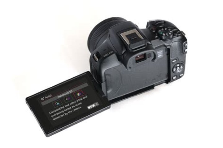 Can Canon EOS 400d do video recording?