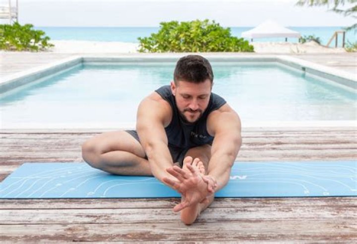 Does yoga help with sore muscles?