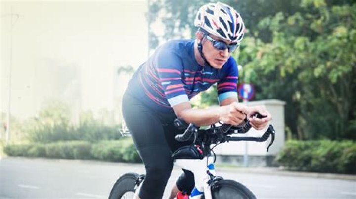 How do I become a faster cyclist?