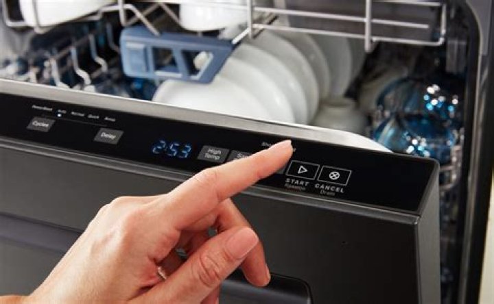 How do I reset my Maytag Jetclean dishwasher?