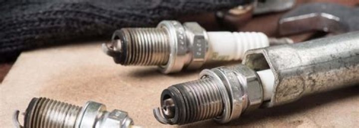 How do you change spark plugs on a Mustang?