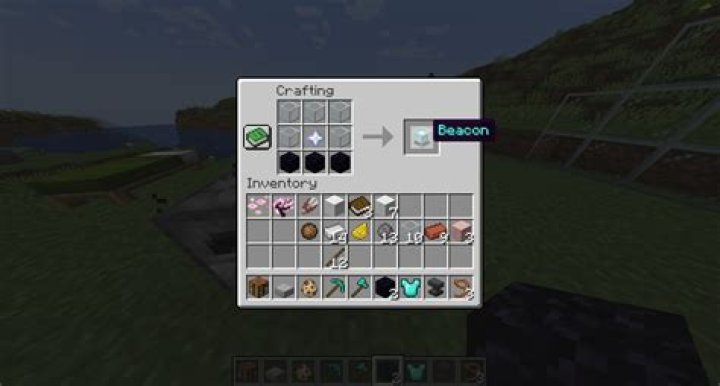 How do you make beacons in Minecraft?