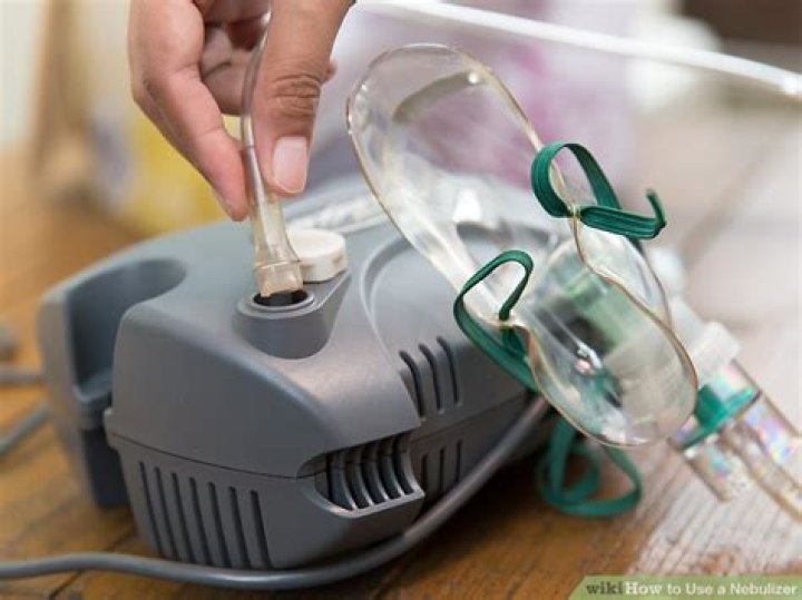 How do you use a nebulizer?