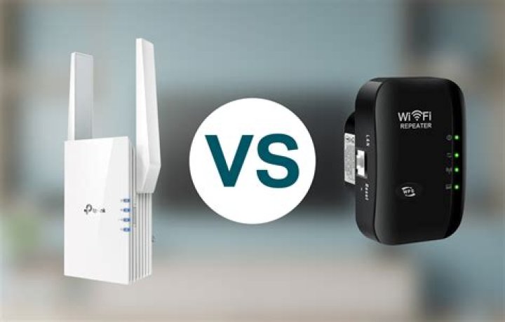 How does a plug in WiFi extender work?
