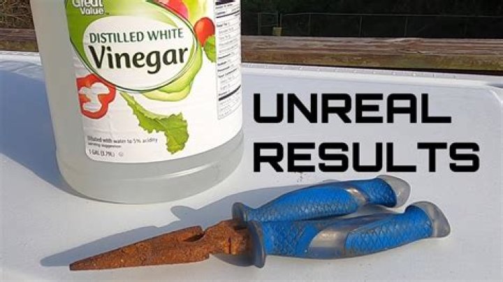 How fast does vinegar remove rust?