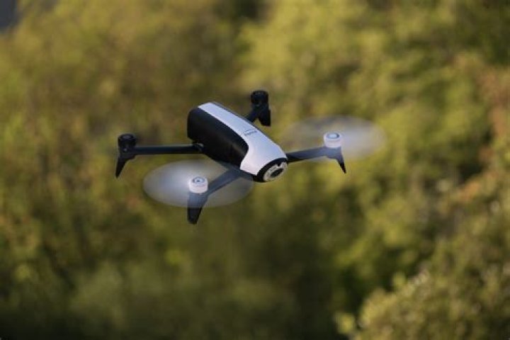 How high can the bebop 2 fly?