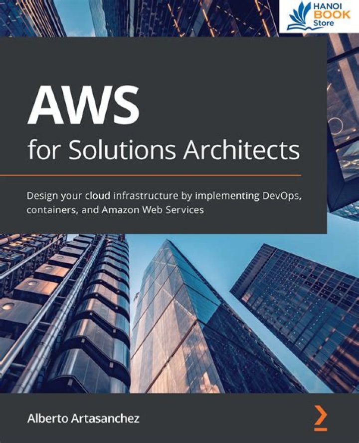 How much do AWS Solutions Architects make?