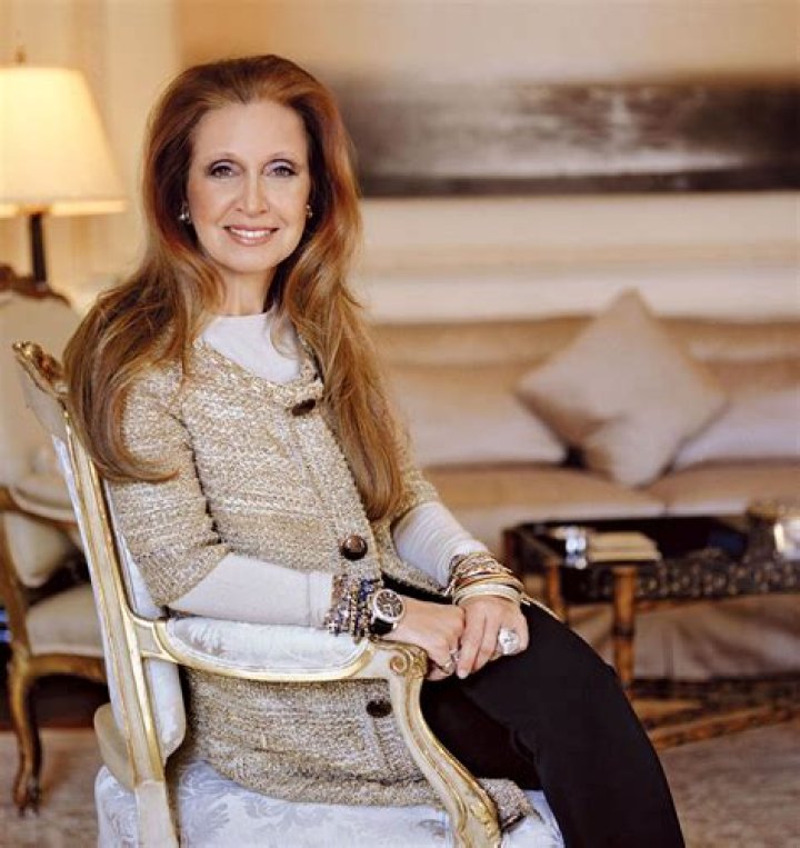 How much money does Danielle Steel have?