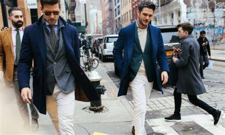 How should a New Yorker man dress?