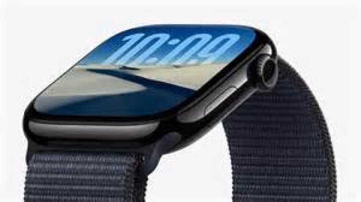 Is Apple Watch 4 scratch resistant?