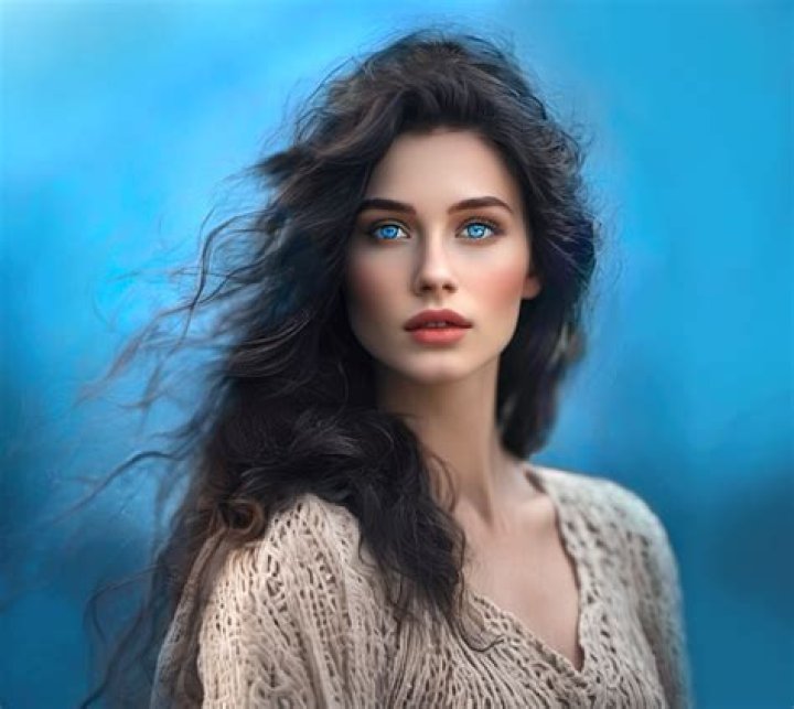 Is Chloe a biblical name?