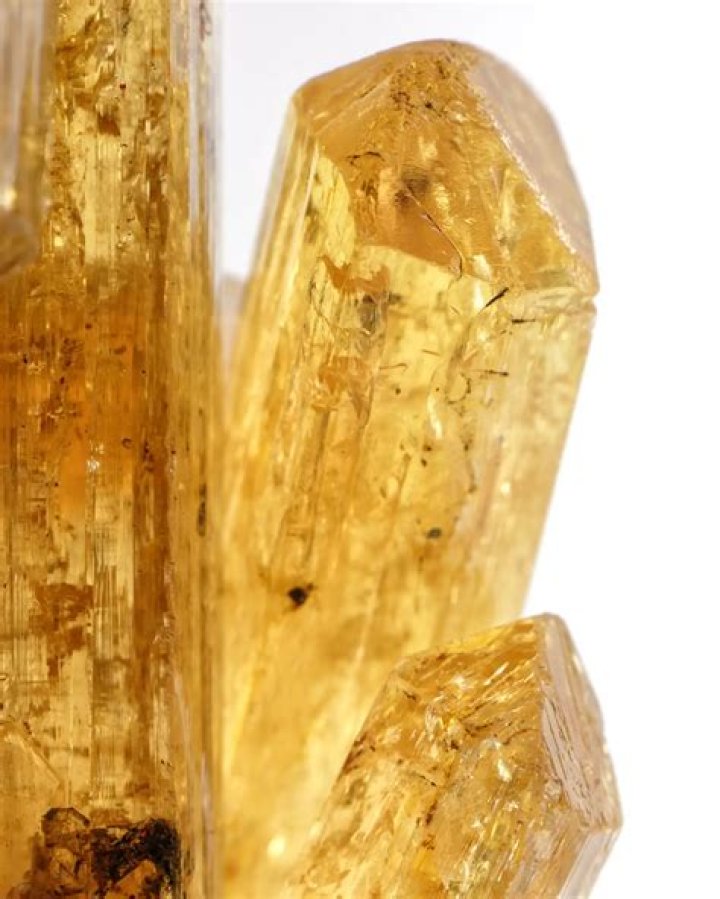 Is yellow topaz the same as citrine?
