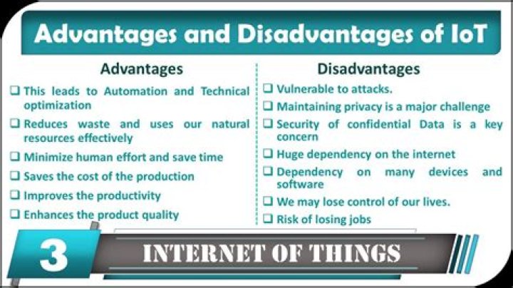 What are the advantages of manual information systems?