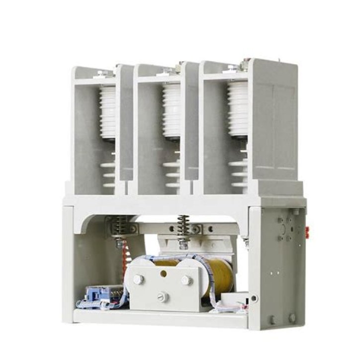 What is a vacuum contactor?