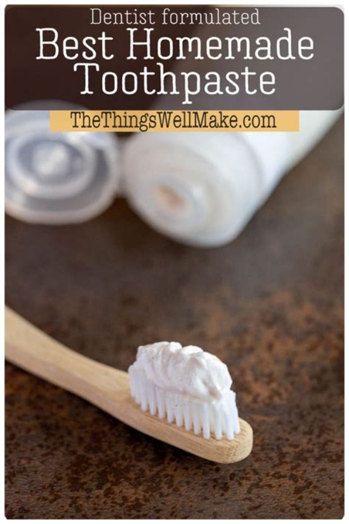 What is the best homemade toothpaste?