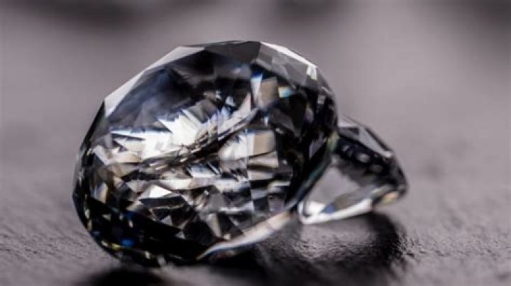 What jeweler has the best diamonds?